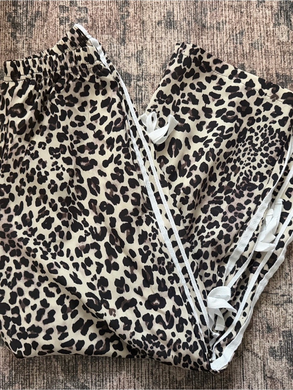 Kids Leopard Print Drawstring Jogger Shorts - Cream/Black